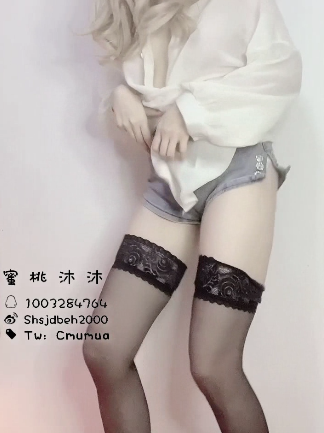 微博女神蜜桃沐沐：26.6G视频资源全收录，粉嫩外貌让人印象深刻