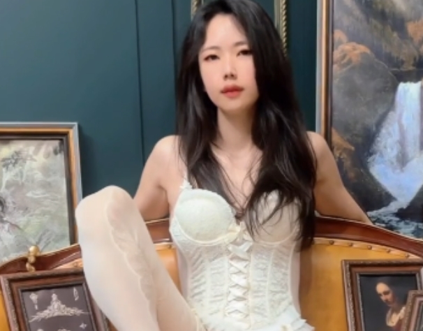 《韩国美食探秘：tsdalkom_Sugar126v127g，口感惊艳，收藏热度高》