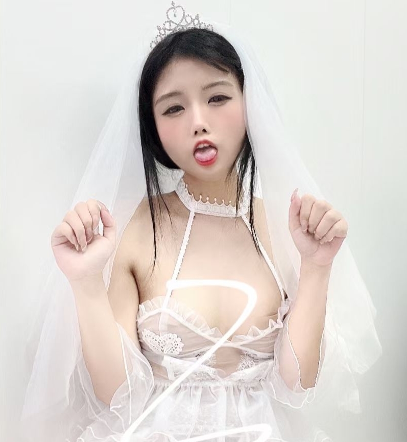 喵四+剧情婚纱+8v1.45g