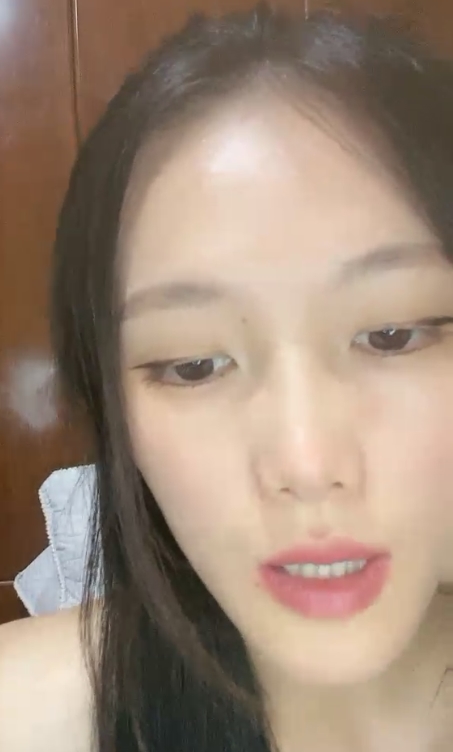 [自行打包]+顏值清純萌妹子鏡頭前現場表演道具进入放飞自我+全程露臉揉...+[1v+639m][百度盘]