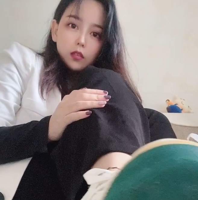 套路直播《豆满月》17v9.38g，百度ED2K高收藏