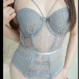 快手妖姬娜美最新合集17V13G，身材优质道具秀