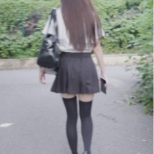 紧急企划小恩定制展示视频合集10套8V，新增3套，文件大小57.1g，收藏999，百度ED2K下载！