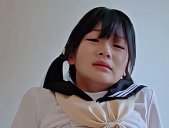 重庆DOM永夜自拍合集超火921号4V1.7G，19岁小妹与闺蜜同玩