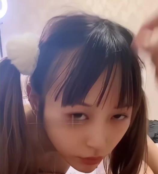 91优质小蓝自拍合集56分钟440M，精彩剪辑高光时刻，超长露脸特辑！