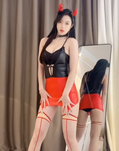 定制舞合集抖馒头可爱圈圈吖21.7G，收藏99，百度ED2K普通尺度下载