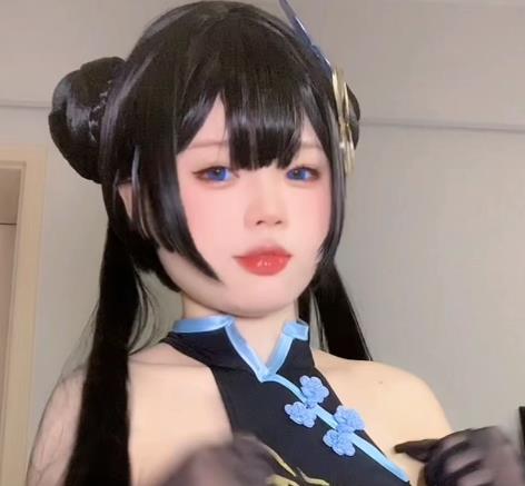 傻女快手妹控小瑶最新合集2V1.3G，家里自拍，福利姬，值得一看！