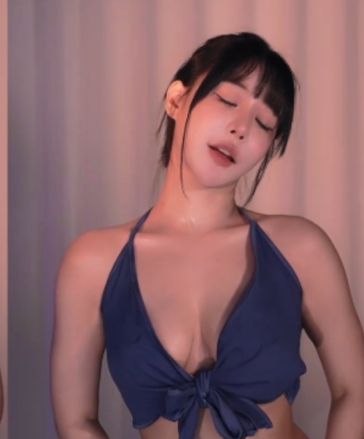 韩国主播热舞韩璐最新合集12V2.2G，五一福利四，百度盘链接有效30天