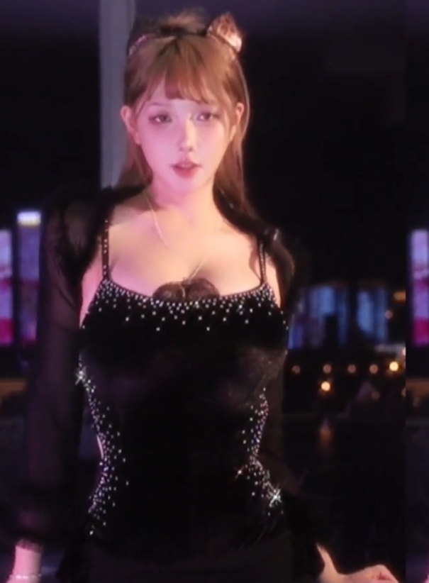 斗鱼热舞Minana抖球合集15V3G，百度盘分享