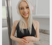 欧美新视讯三人互动合集2V3.3G，精彩大团建