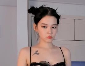 超火女主播快手甜美amayamori最新合集1V4.1G，围裙舞蹈福利