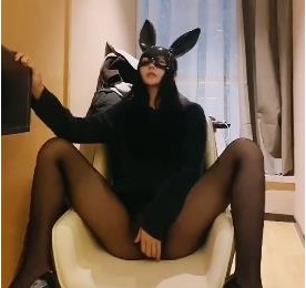 Twitter知一妹妹Vivian姐超薄线袜小合集1V1G，已退圈