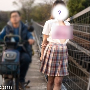 奴印文化M奴小狗展示撒尿合集5位2更新3G，含新作，水印套图