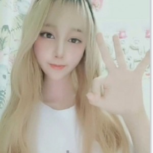 奶思女神D级玉兔作品合集19部382MB迷离眼神