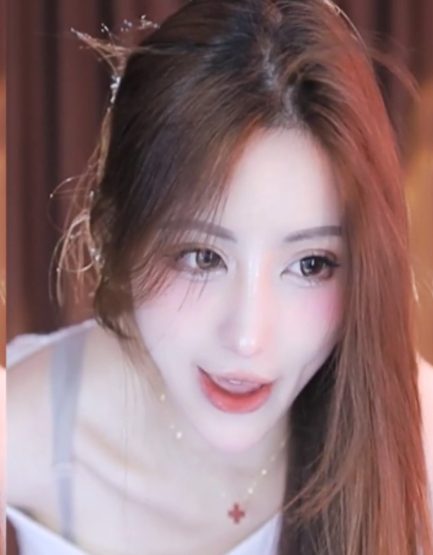 苏樱热舞5V合集646M虎牙超火辣