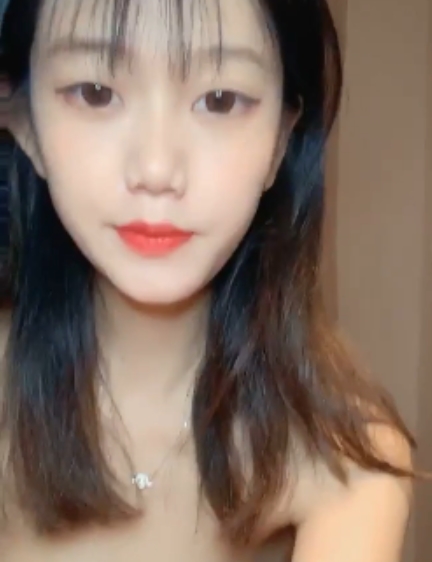 **橘子妹妹热舞视频13部9.1G蜜桃臀扭动全程高能**