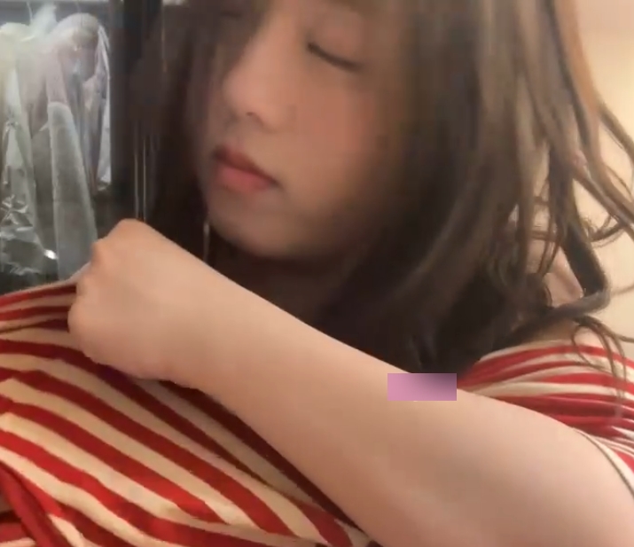 推特Olivia绝赞视频合集69部35.1G童颜大球U