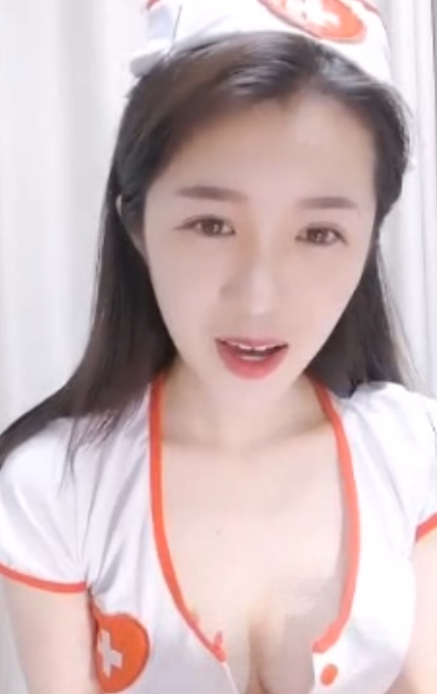 推特小妹菲菲风情万种直播劲爆合集38G超顶