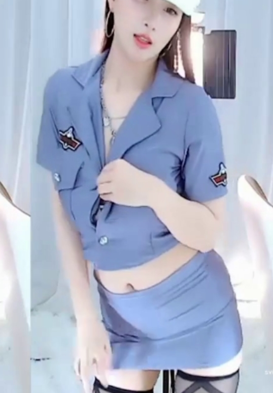 蛋宝宝虎牙深夜定制8V展示1G宅男大礼包