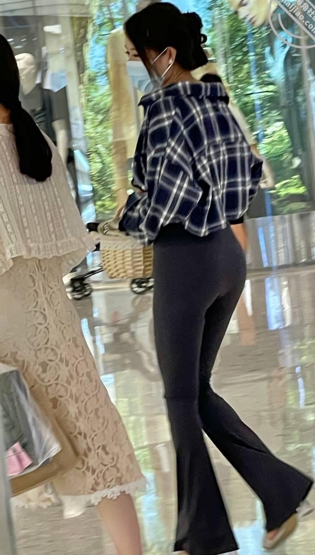 Telegram娜娜熟女给力佳作50部2.84G珍藏版