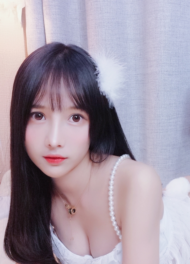 网络小小奶瓶儿优质作品视频合集7部5.88G
