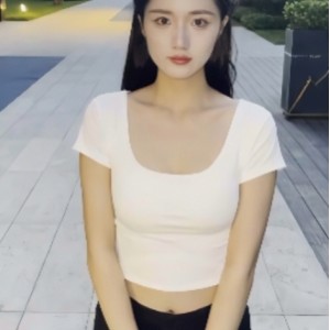 百度焕儿绝密私拍合集50部26G，神秘处特写领口深入丝袜蹭声诱人