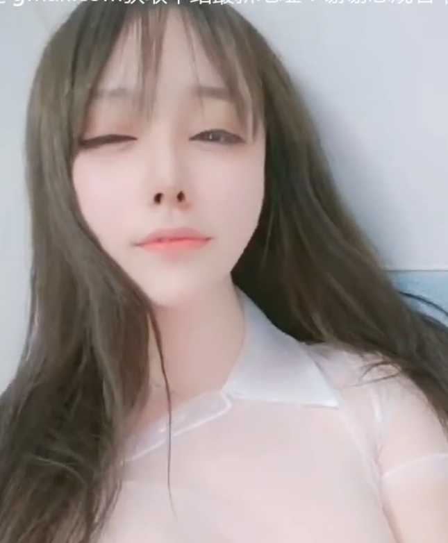 百度miko童颜大罩杯视频合集41部9.1G，晃动娇滴诱人