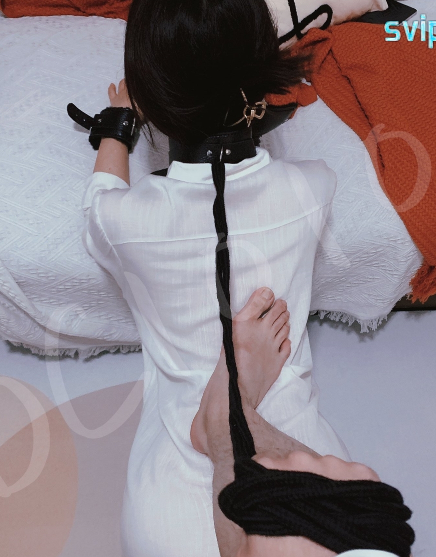 DC直播极其开放的夫妻短视频合集49部1.82G，小美某处丰满有料