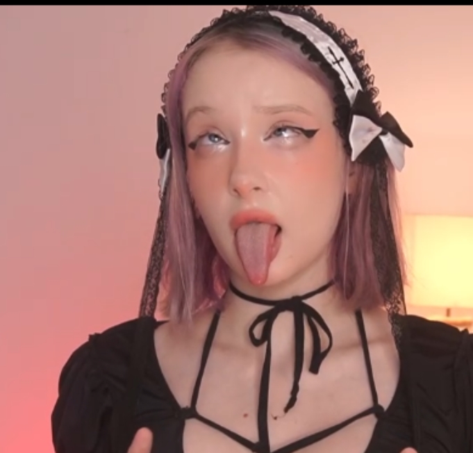 百度盘bunnybonn1e直播合集9部31.2G，内容一般但挺漂亮