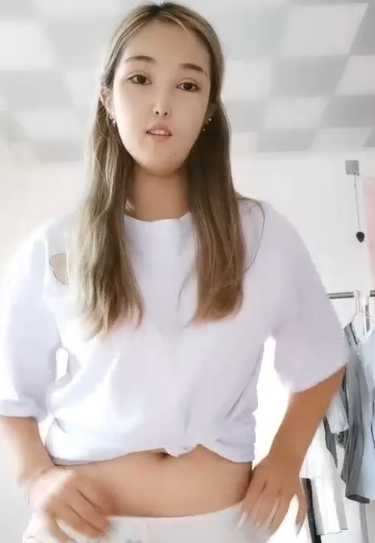 清纯学妹校花私密视频86部51.5G课后补习实录