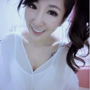 贝拉alleys经典swag合集87部2.7G台湾妹妹