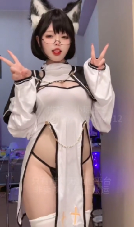 抖音风小芳优质热舞合集506部3.96G反差cos