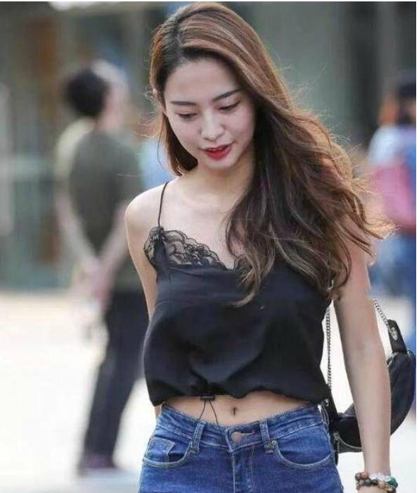 抖音小妲己劲爆互动游戏视频合集15部2.87G土豪最爱