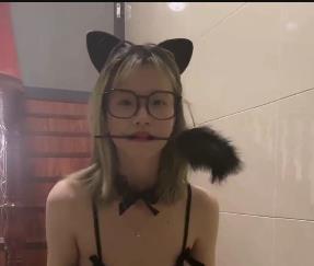 电报棒棒糖学生作品109部3.4G深夜狂欢