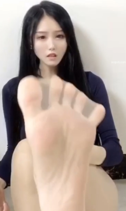 妮妮酱易直播丝足秀独家定制1V199M视觉盛宴