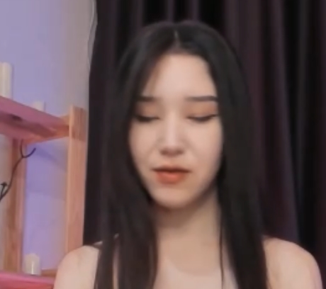 蜜桃小钢私密互动1V5.09G极致诱人