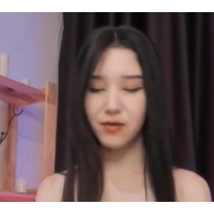 蜜桃小钢私密互动1V5.09G极致诱人