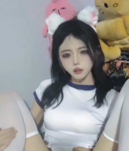 P站锅包柚fugui阿黑颜伪娘1部433MB顶级