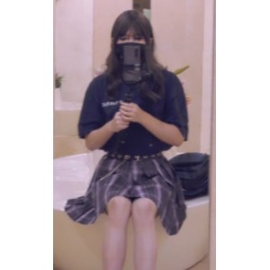 91素人厕所自玩80部高清合集50G真会玩