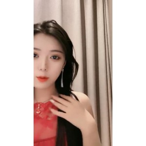 INS小球迷私拍热舞88部451G绝密展示