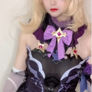 网盘资源Sola酱伪娘TS优质Cosplay1部958MB神还原