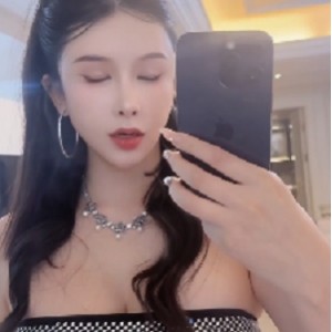 秀人网李丽莎私密作品4V380M珍藏版