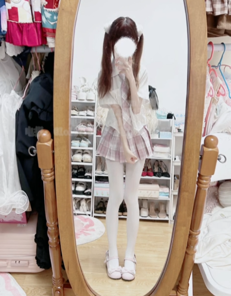 软软兔情侣互动合集253部159G劲爆