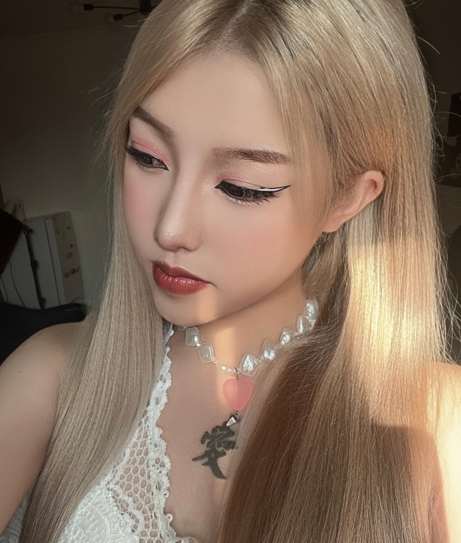 推特伪娘小美超火辣互动合集48.3G2075部