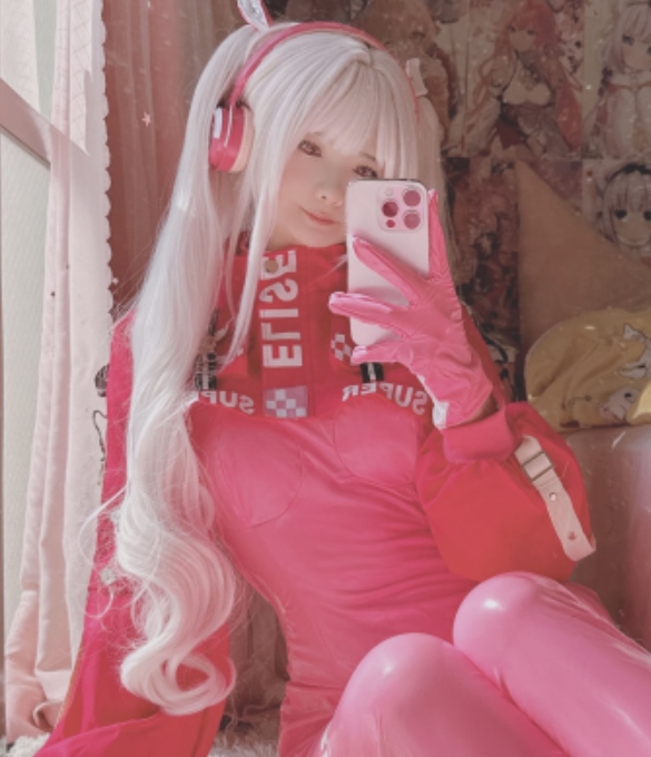 习呆呆绝美COS作品137套合集微博8.9G福利满满