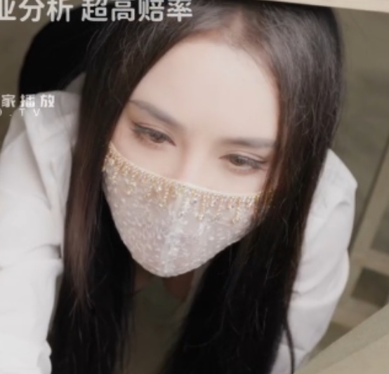 推特大长腿加奈学姐舞7部30.3g太顶了