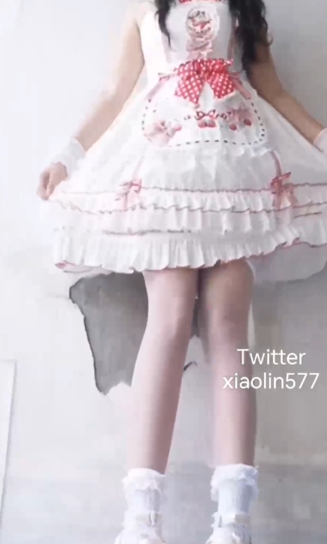 推特cuteli福利姬合集101部44G太辣了