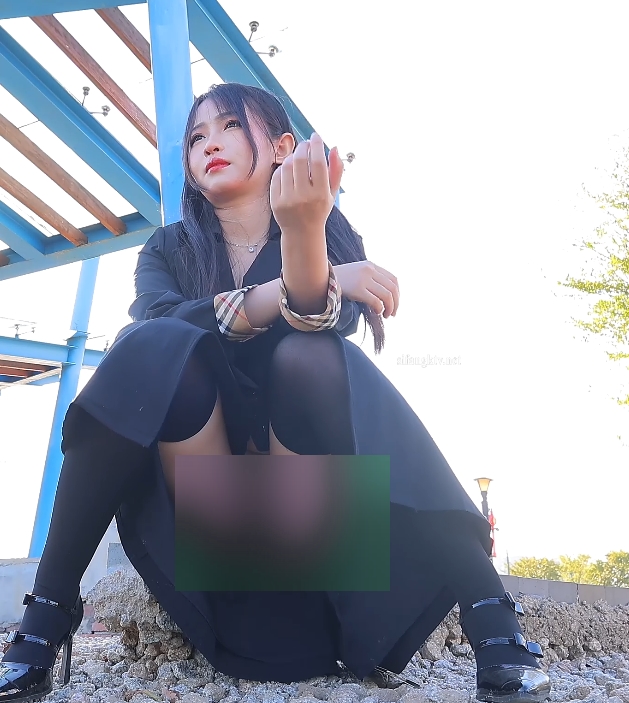 小泽户外放飞1V超清2.2G推特给力版