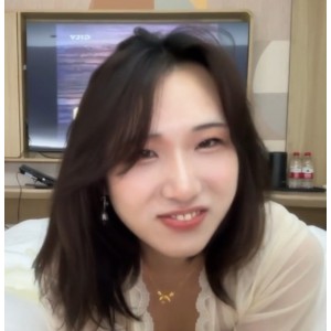 邢曦月推特TS合集多部16.5G诱惑