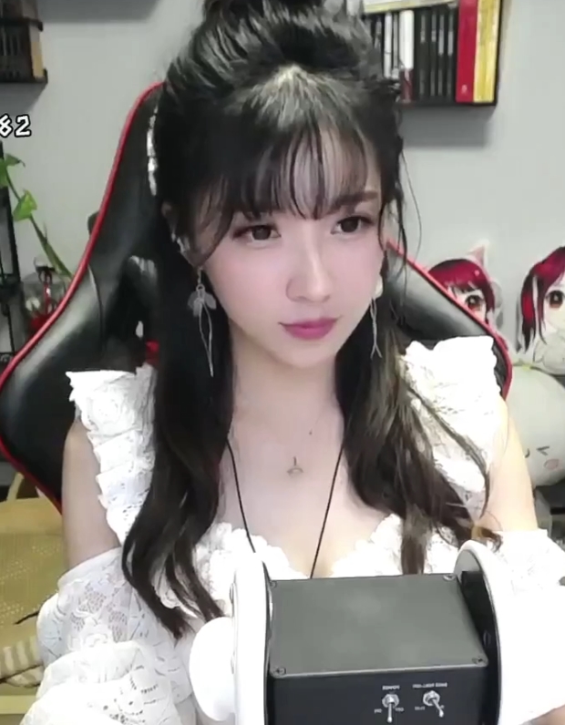 斗鱼小女巫露热舞视频37.4G合集补档劲爆